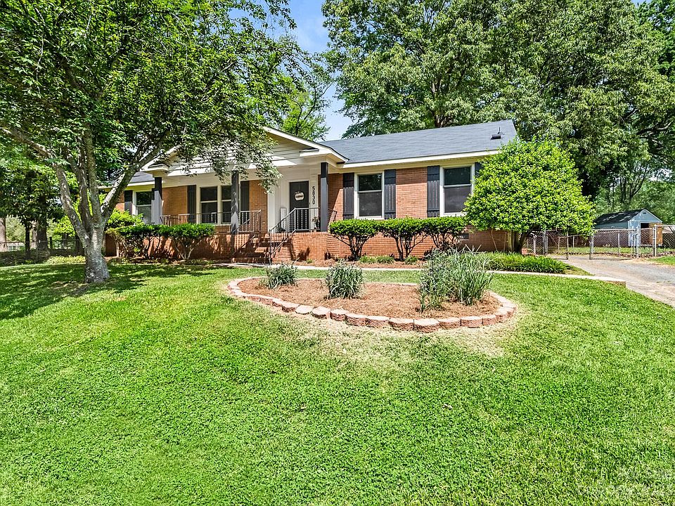 1st image of 5830 Idlebrook Dr