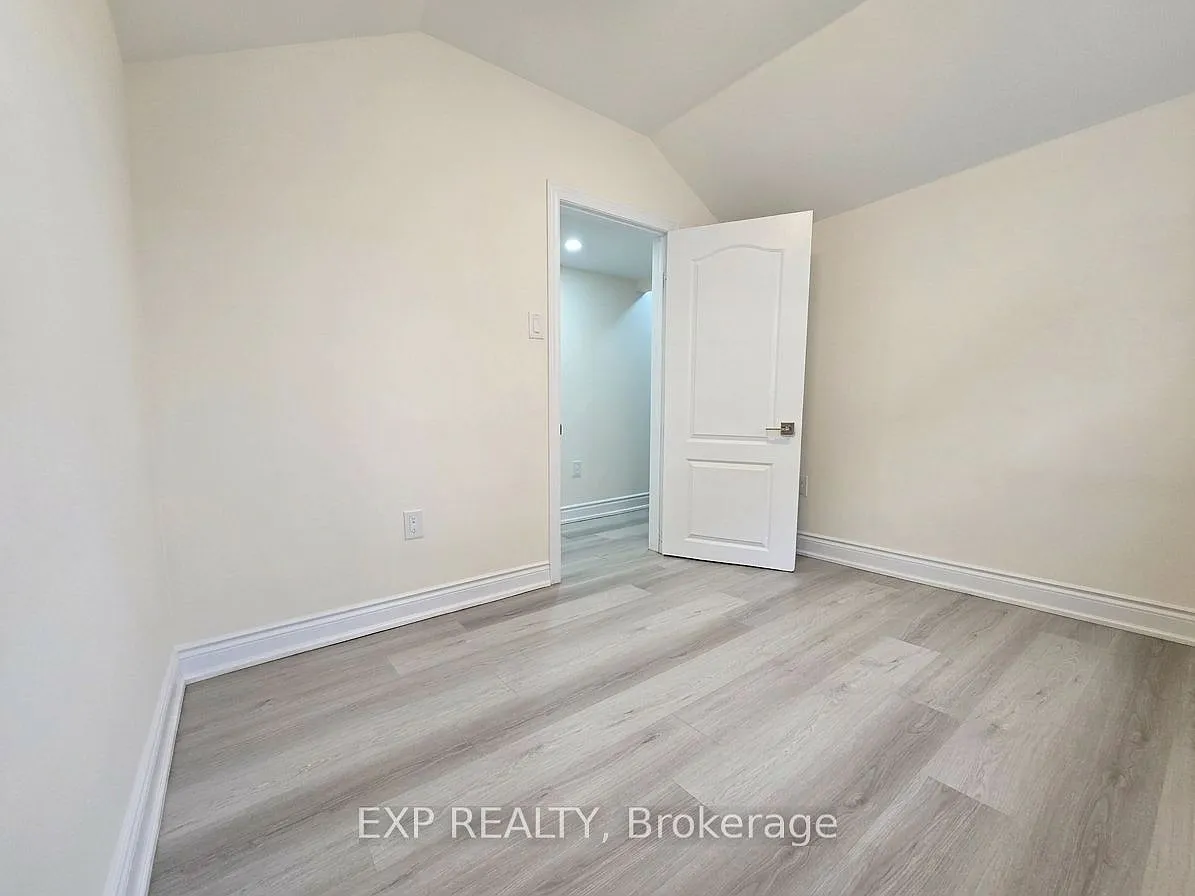 2 bed, $1,500 — Photo 3