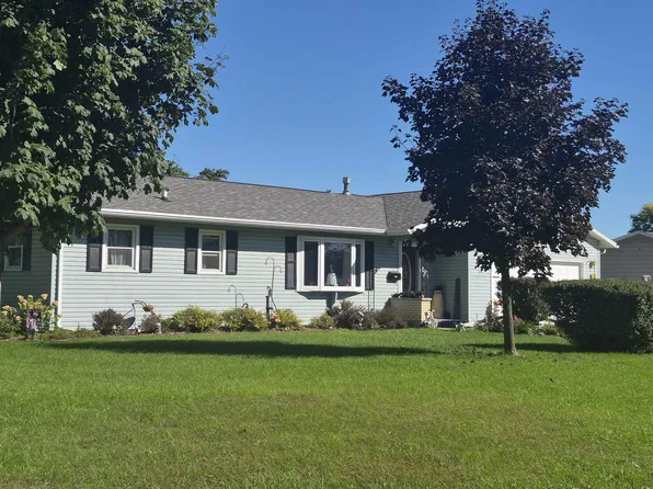 186 Juniper Ave, Brodhead, WI 53520