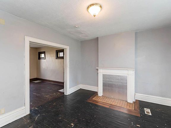 4th image of 972 S 22nd St