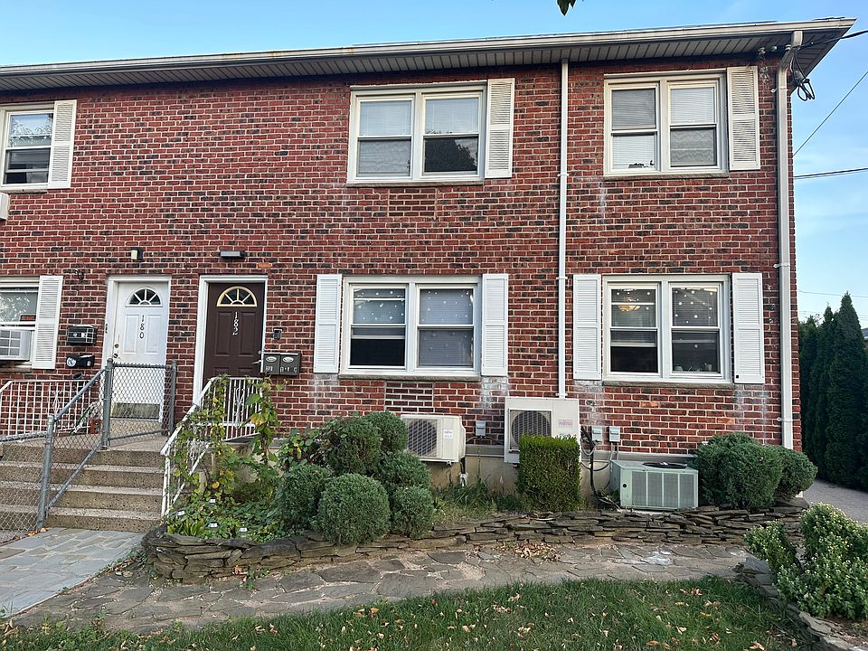 1st image of 182 Titus Ave #1
