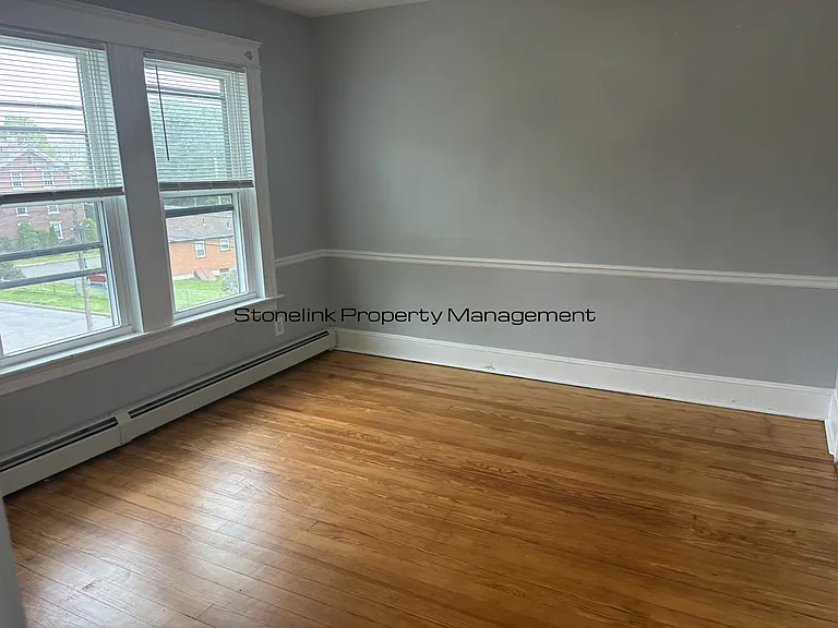 161 Farm St — Photo 6