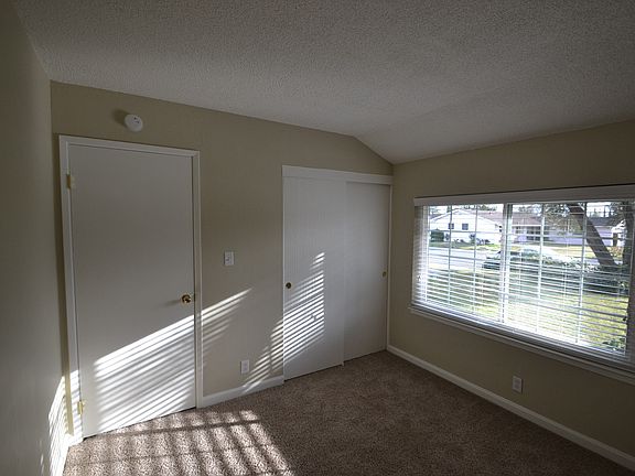 4th image of 6801 Silverthorne Cir