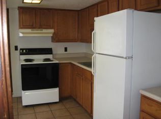 72 Sullivan St APT 2, Claremont, NH 03743