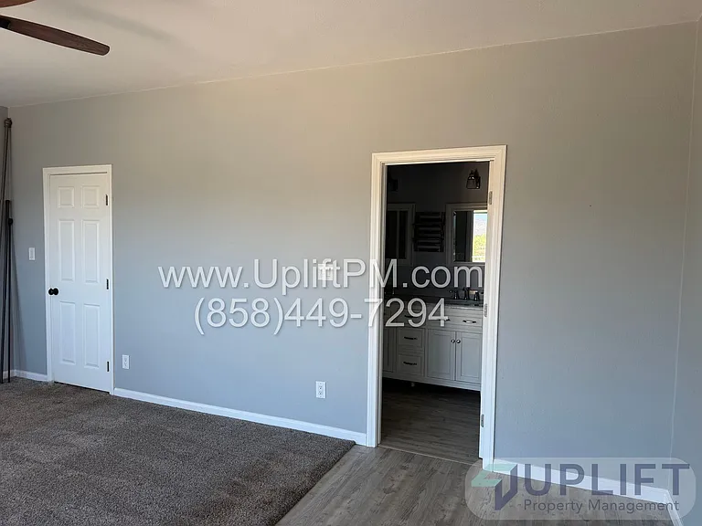 1425 Cedar St — Photo 15