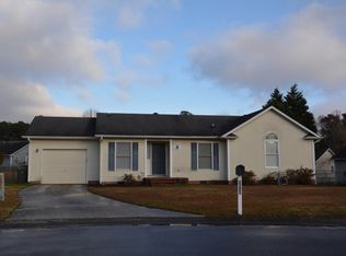 2205 Buffaloberry Pl, Fayetteville, NC 28304