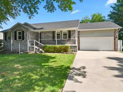 111 E Yorkshire Street, Nixa, MO, 65714