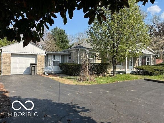 4th image of 3743 S Meridian St