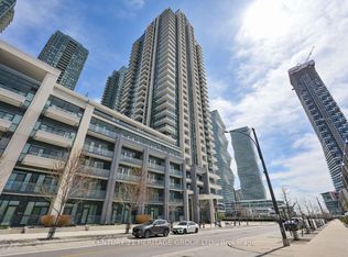 4055 Parkside Village Dr #620, Mississauga, ON L5B 0K2