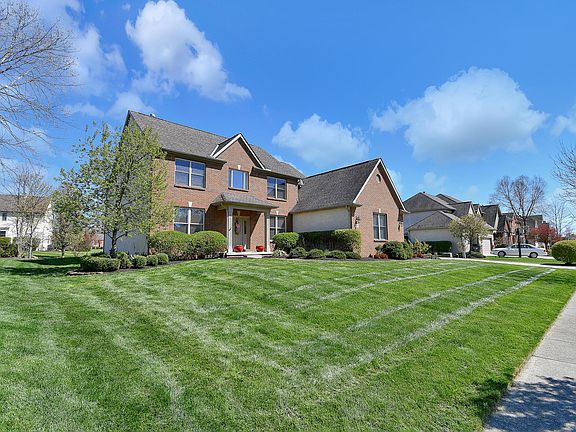 2nd image of 13306 Canyon Ln NW