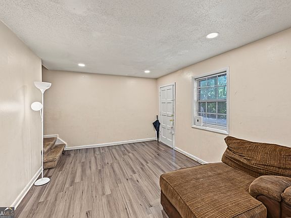 5th image of 1150 Rankin St APT F7