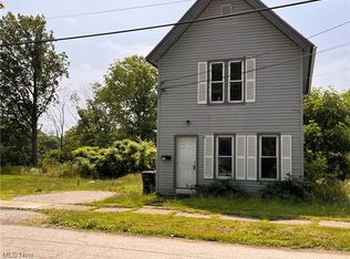 1314 W 3rd St, Ashtabula, OH 44004