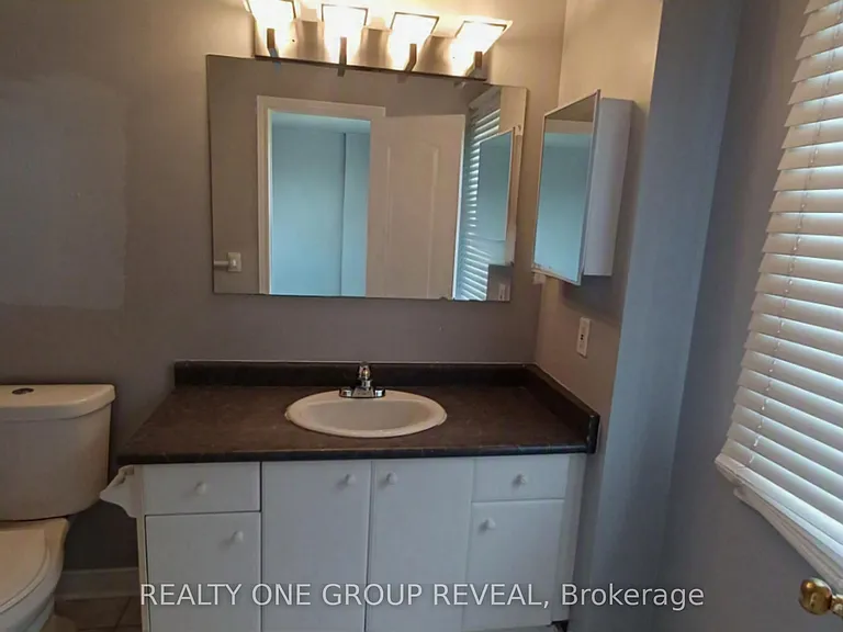 107 Dooley Cres — Photo 9