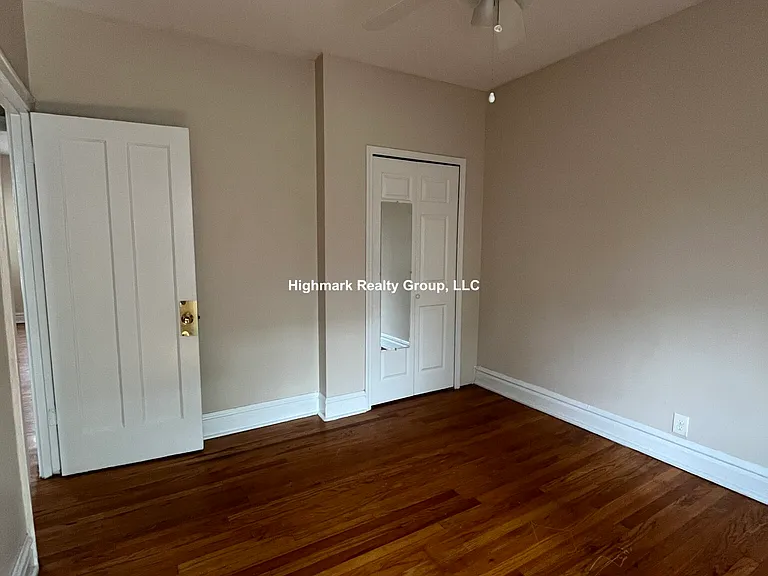 918 Reba Pl #S3 — Photo 8