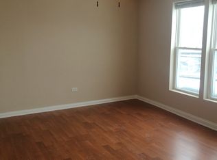 1641 W 77th St #2, Chicago, IL 60620