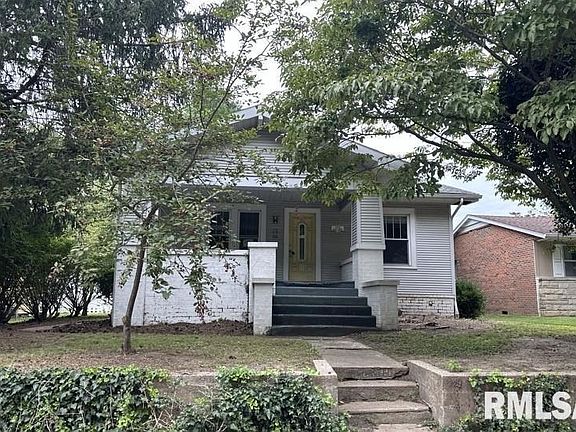 2nd image of 1312 Olive St