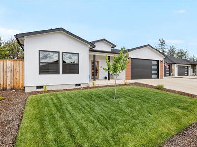 369 Arrowhead Trl, Eagle Point, OR, 97524