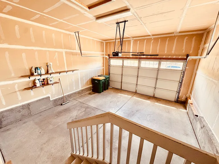 4614 Belford Cir — Photo 35