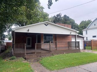 505 W Central Blvd, Kewanee, IL 61443
