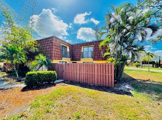 5205 Cedarbend Dr APT 4, Fort Myers, FL 33919
