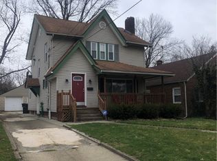 934 Packard Dr W, Akron, OH 44320