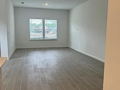 299 Belfort Ct — Photo 5