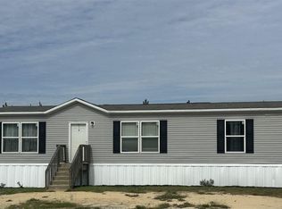 52 Scott Pond Rd, Hartsville, SC 29550