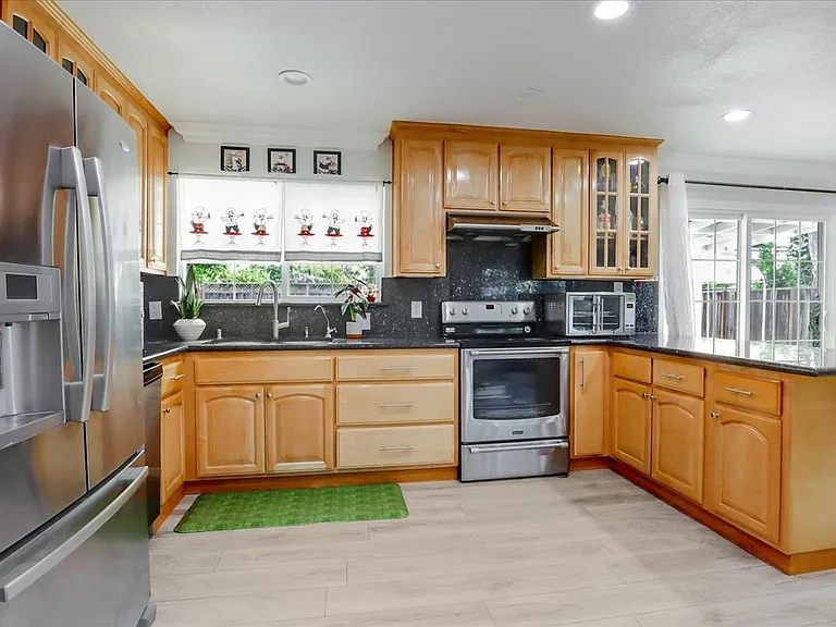 4442 Inyo Ct — Photo 10
