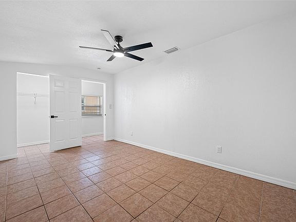 5th image of 5109 Horton Rd #B