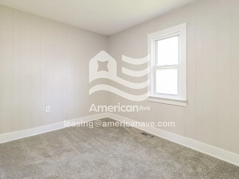 687354_012_bedroom_13782410.jpg