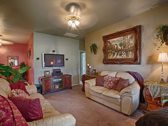 3rd image of 1021 NW 5th St
