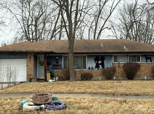 330 Wildwood Dr, Park Forest, IL 60466