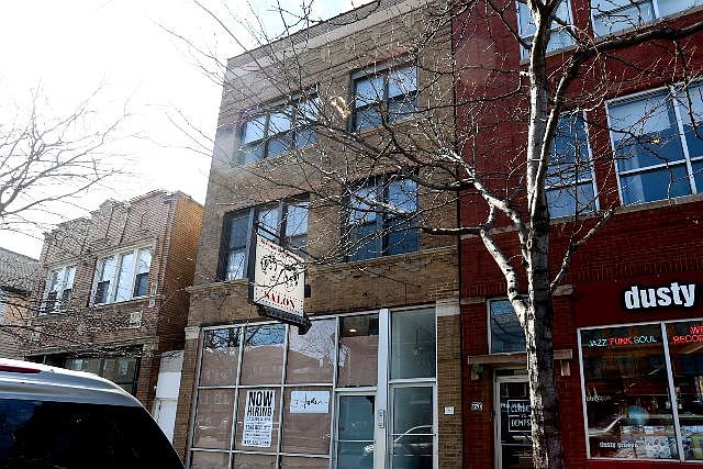 1st image of 1118 N Ashland Ave #4