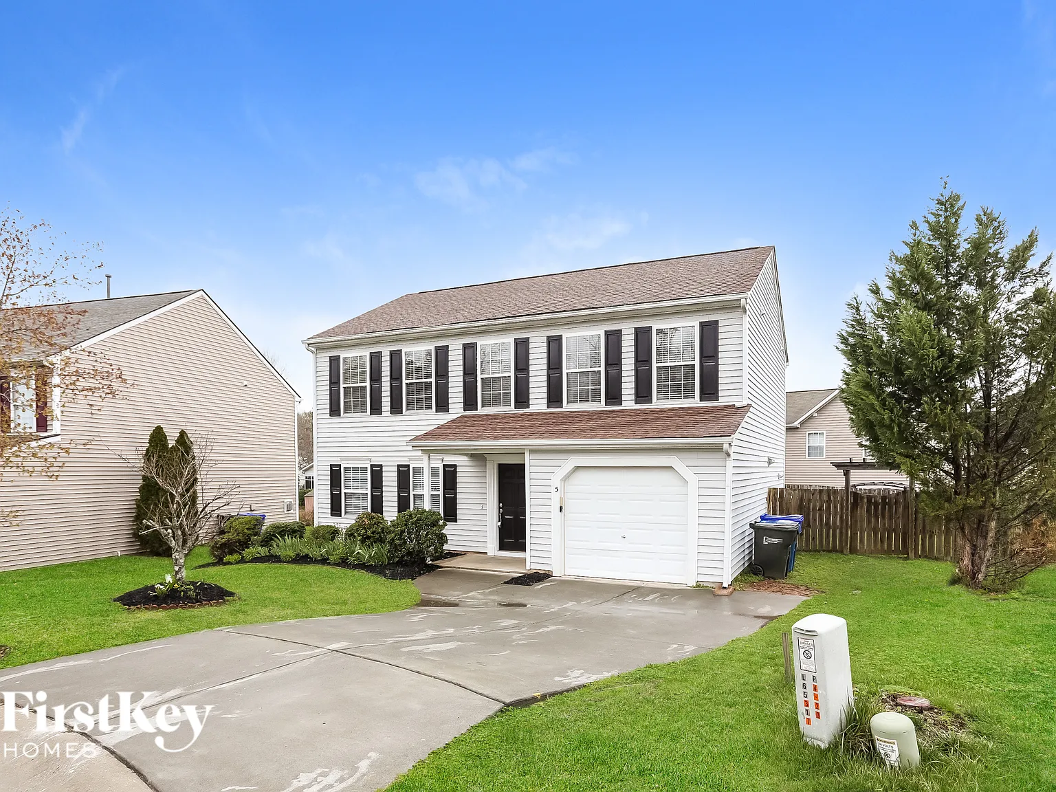 4 bed, 2.5 bath, 1863 sqft, $2,710 — Photo 2