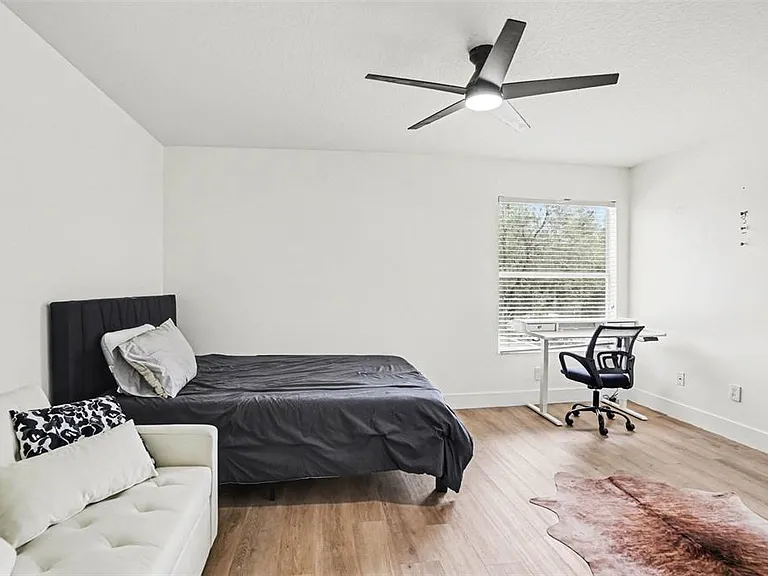 8105 River Mont Way — Photo 16