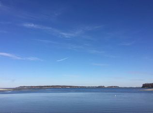 524 Adams St, Centerport, NY 11721