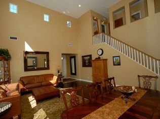 2720 Bougainvillea, Costa Mesa, CA 92626