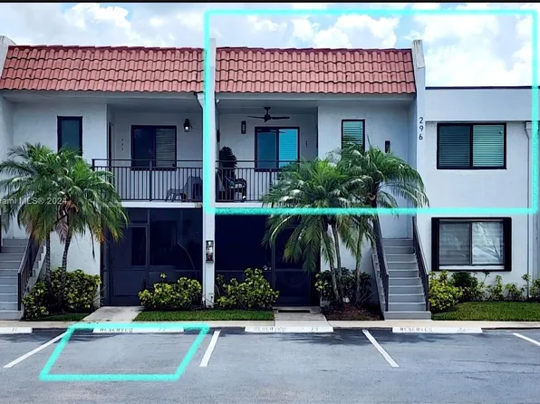 296 NW Racquet Club Rd #203, Fort Lauderdale, FL 33326