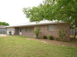 380 N Dale Ave, Stephenville, TX 76401