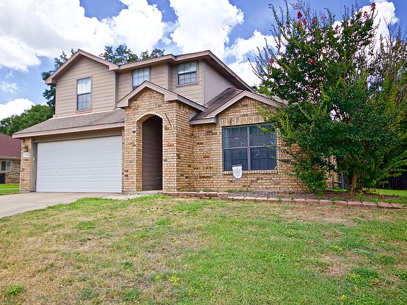 4th image of 1508 Margaret Lee St