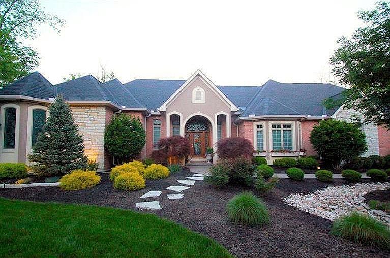 1st image of 3885 Beacon Woods