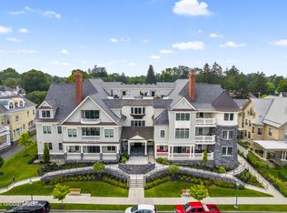 46 Union Ave, Saratoga Springs, NY 12866