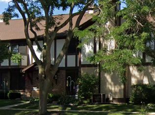 2940 Coho St, Madison, WI 53713