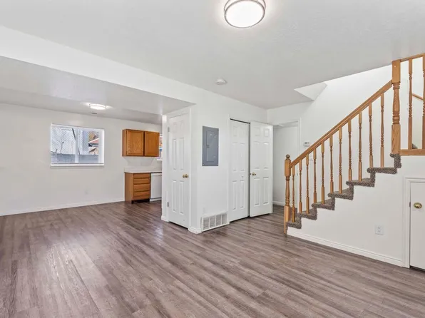 Kaysville Apartments, 259 E 100 N #6, Kaysville, UT 84037