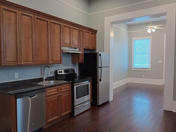 5th image of 3105-07 Cleveland Ave #3105
