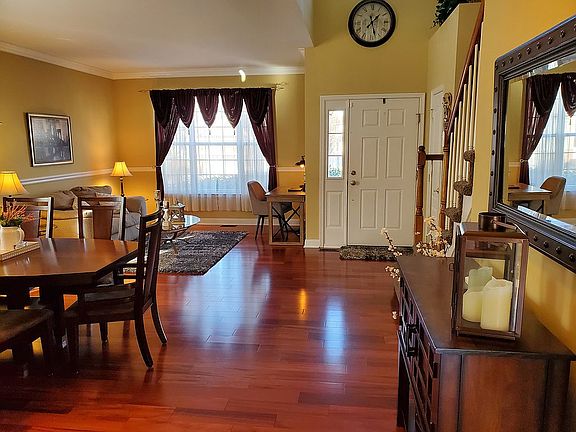 Foyer - Main Entrance