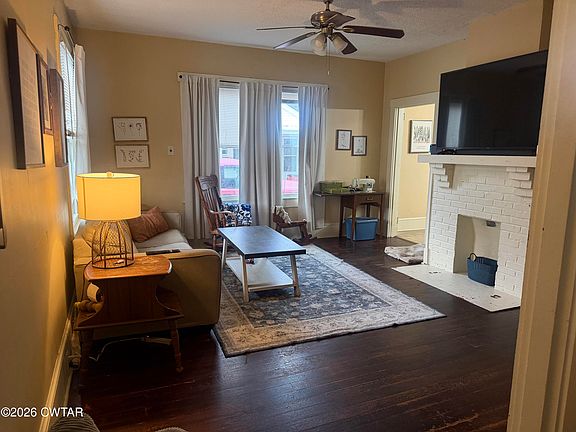 2nd image of 2 Allen St