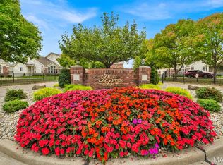 100 River Breeze Way, Saint Louis, MO 63129