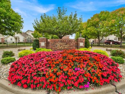 100 River Breeze Way, Saint Louis, MO, 63129