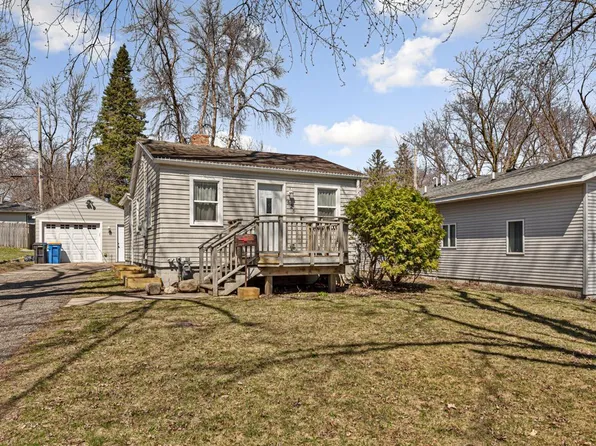 626 Hazel Ln, Owatonna, MN 55060